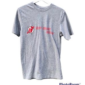 NHL New Jersey Devils Tee Shirt Hockey 100% Cotton Sz. Medium